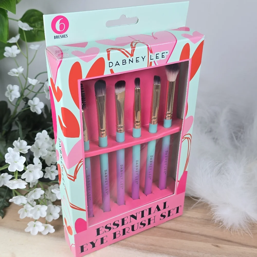 Dabney Lee Ombre Essential Makeup Eye Brush Set 6 Piece Fun Colorful New